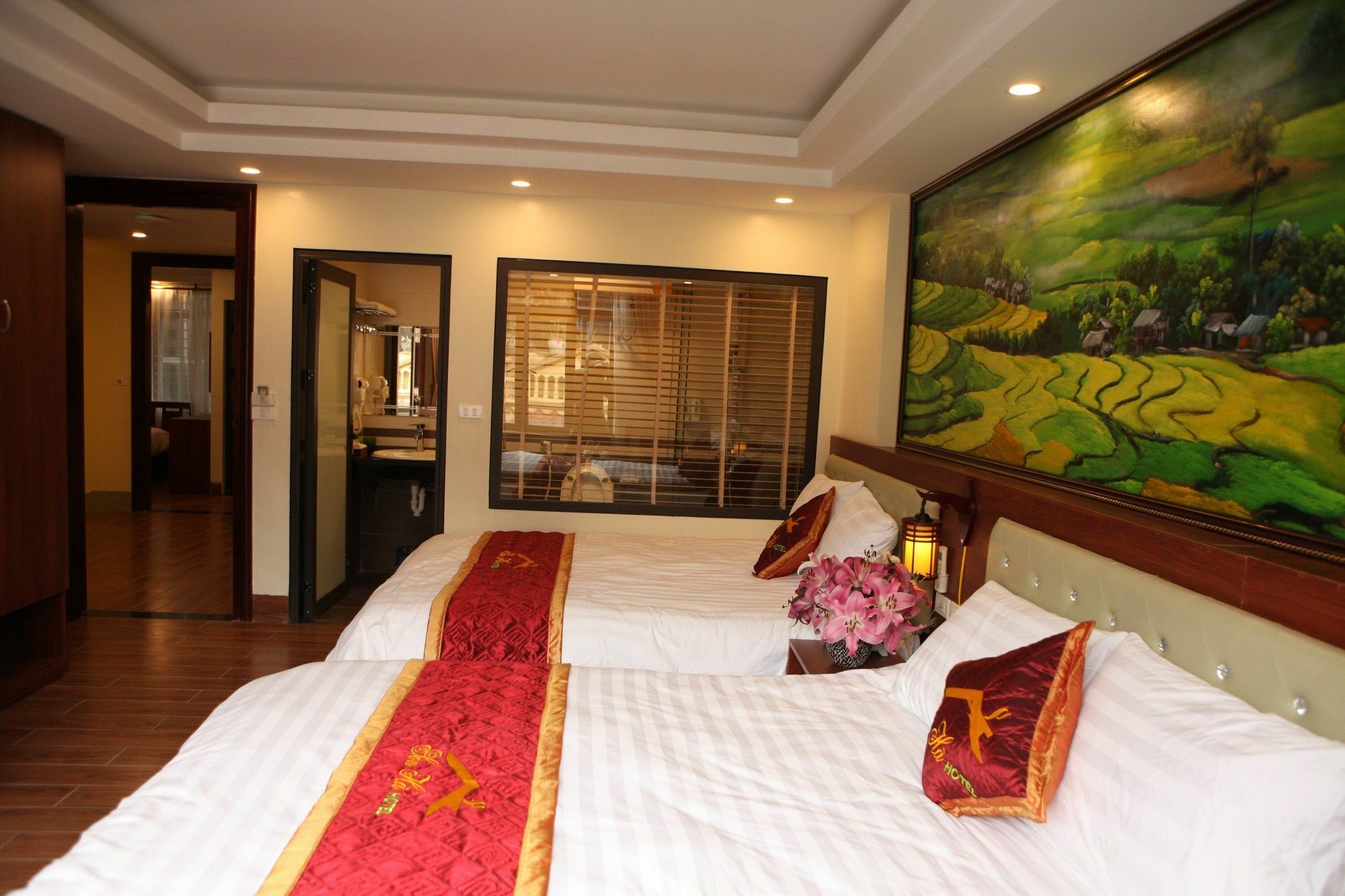 Son Ha Sapa Hotel Plus Екстериор снимка